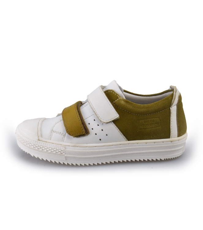 AP Sneakers