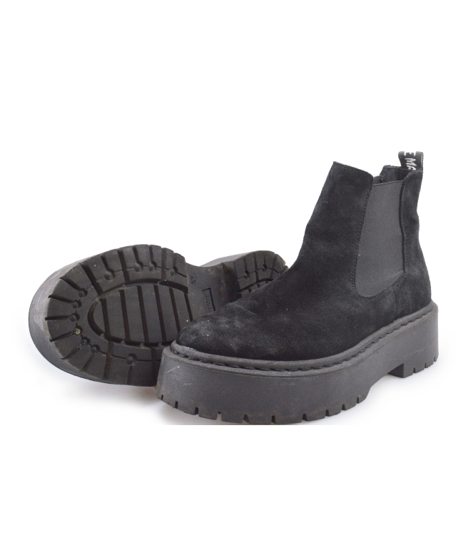 Steve Madden Chelsea boots