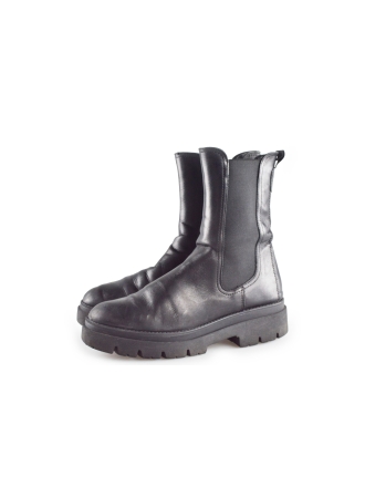 Tamaris Chelsea boots