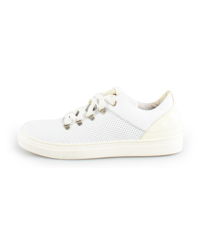 Omoda Sneakers