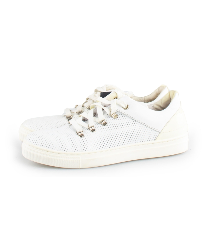 Omoda Sneakers