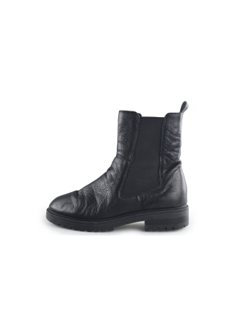 Omoda Chelsea boots