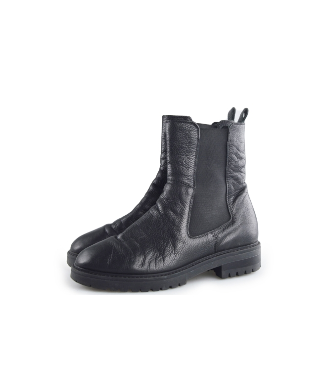 Omoda Chelsea boots