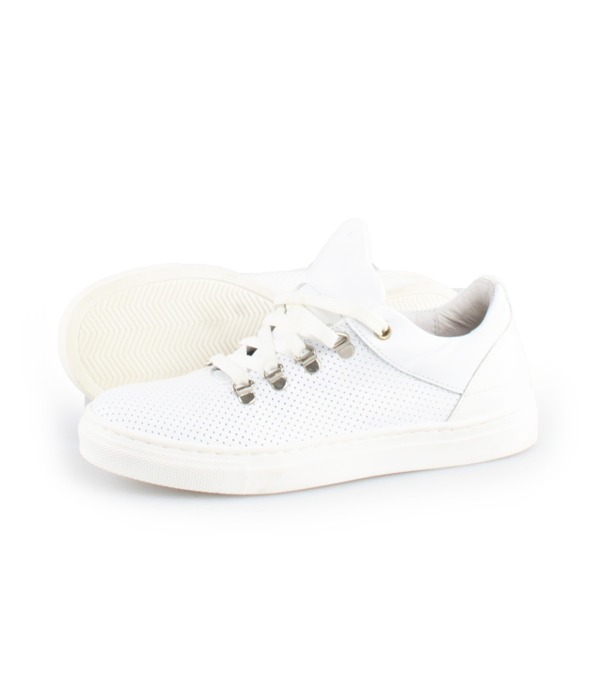 Omoda Sneakers