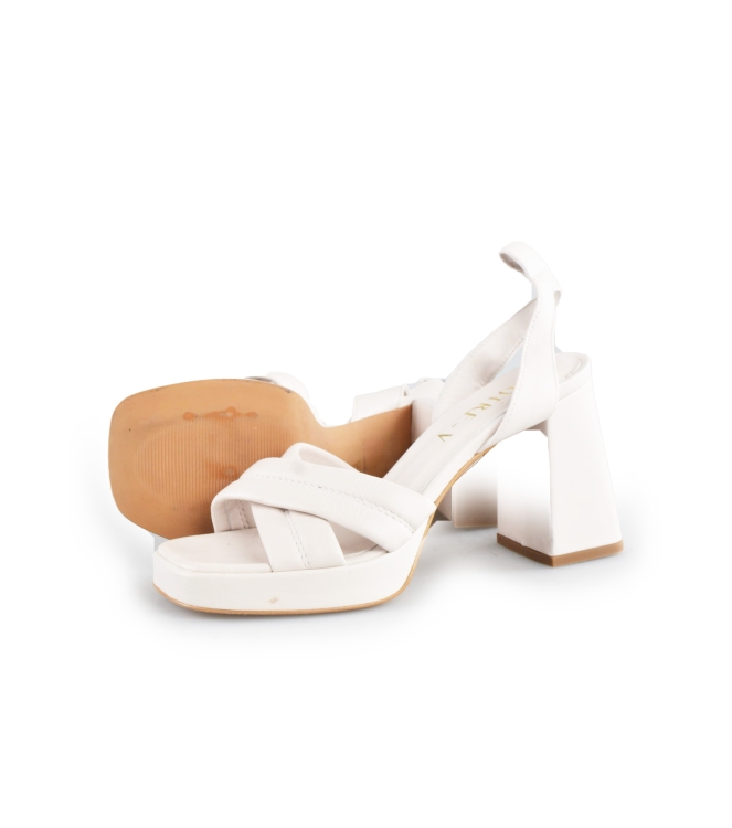 Notre-V Sandalen