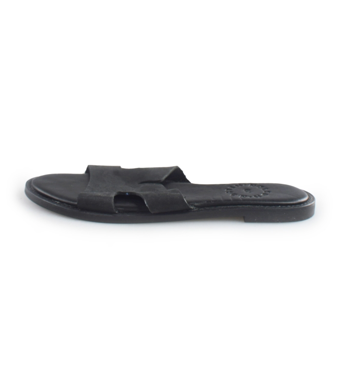 Nelson Slippers
