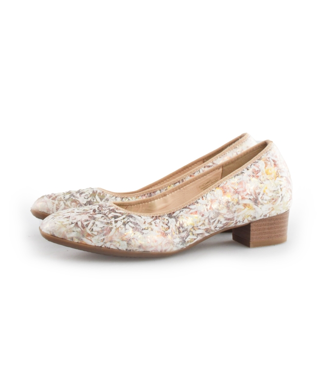 Ara Pumps