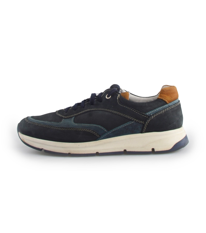 Outfielder Sneakers