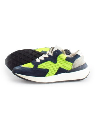 Wysh Sneakers