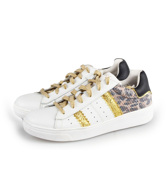 DSTRCT Sneakers