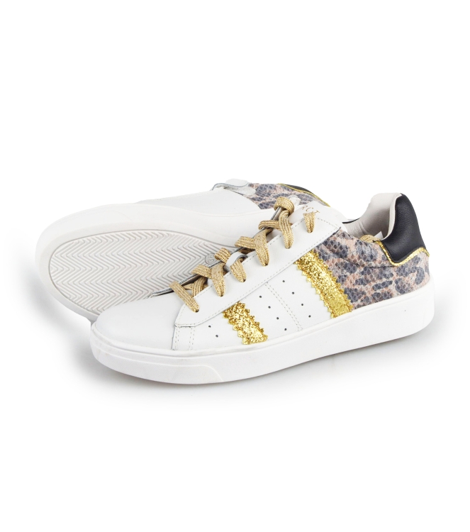 DSTRCT Sneakers