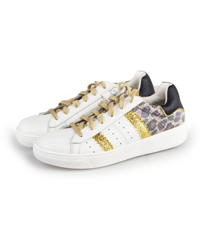 DSTRCT Sneakers