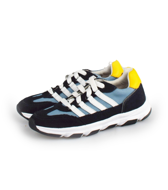 DSTRCT Sneakers