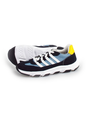 DSTRCT Sneakers