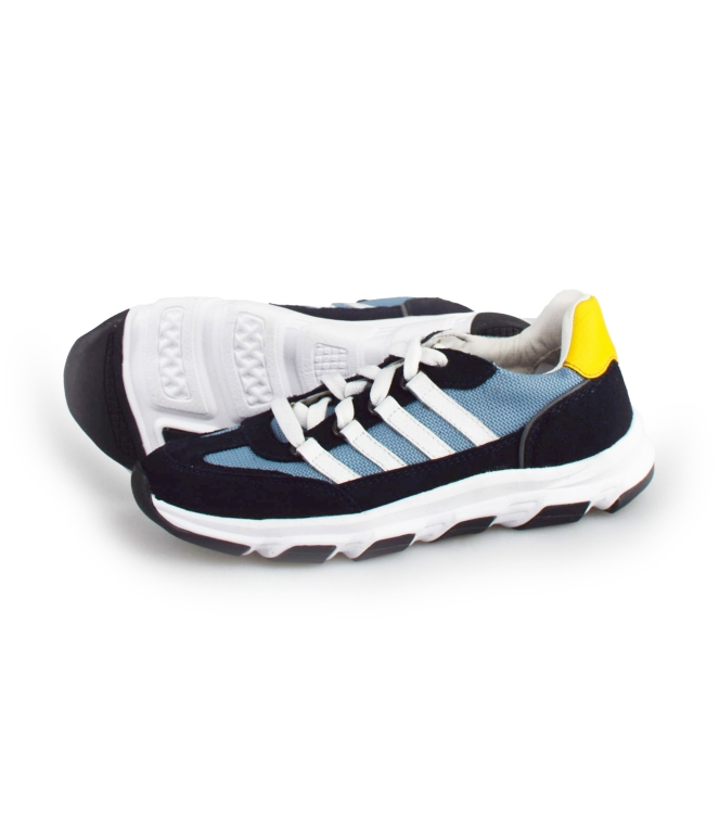 DSTRCT Sneakers