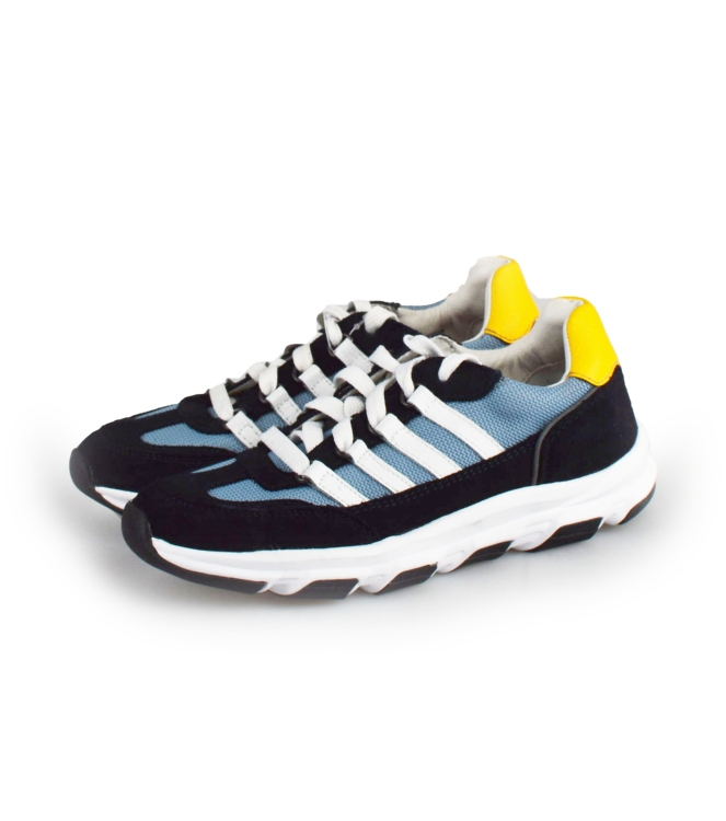 DSTRCT Sneakers
