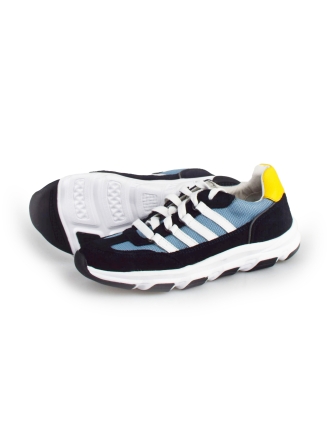 DSTRCT Sneakers