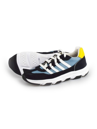 DSTRCT Sneakers