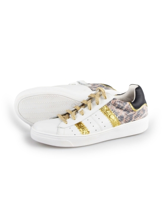 DSTRCT Sneakers