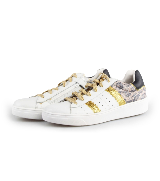DSTRCT Sneakers
