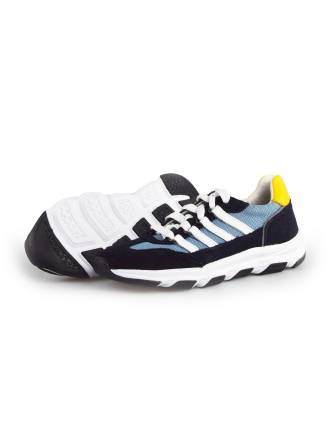 DSTRCT Sneakers