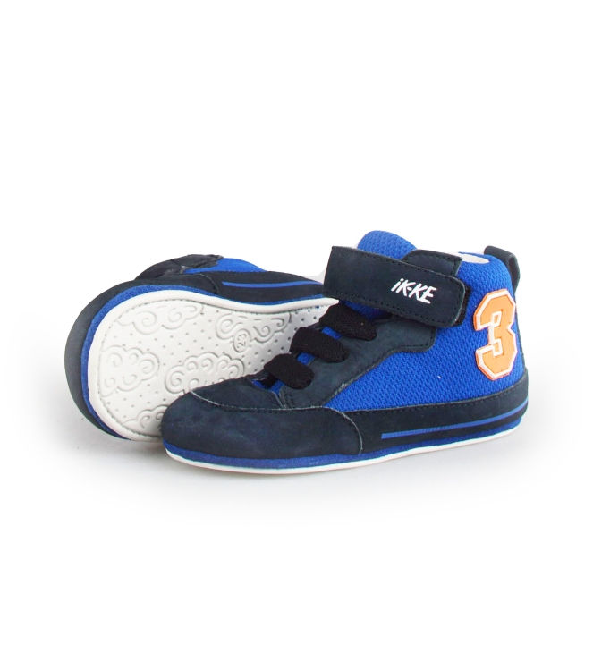 IK-KE Sneakers
