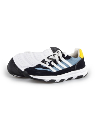DSTRCT Sneakers
