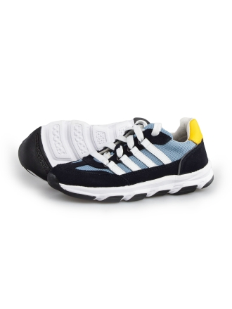 DSTRCT Sneakers