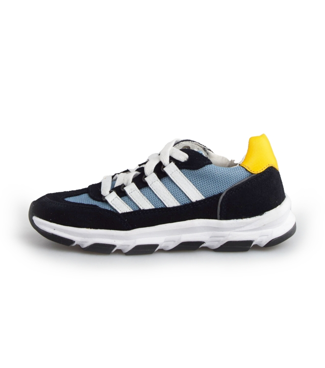 DSTRCT Sneakers