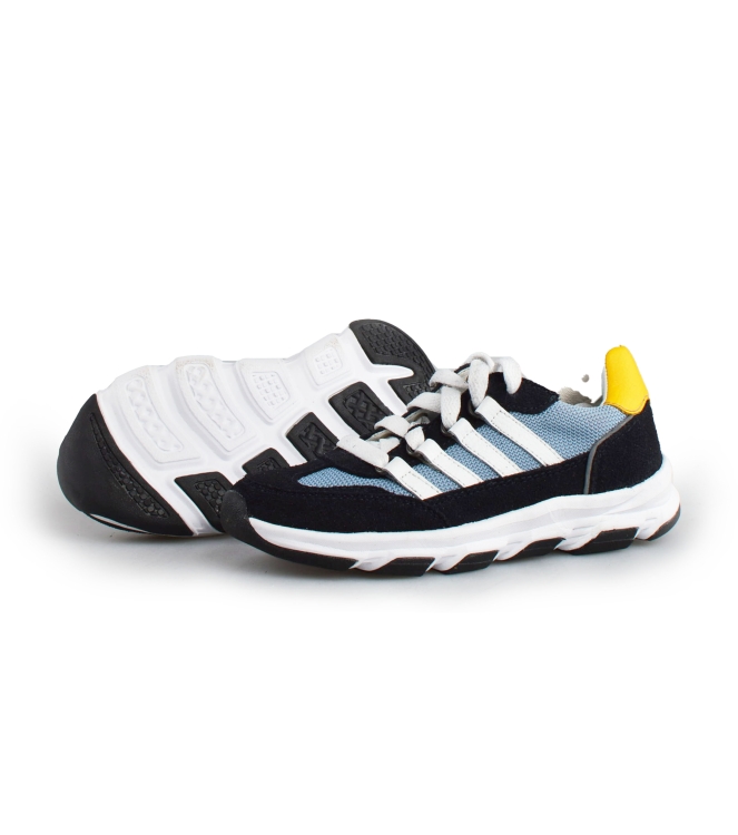DSTRCT Sneakers