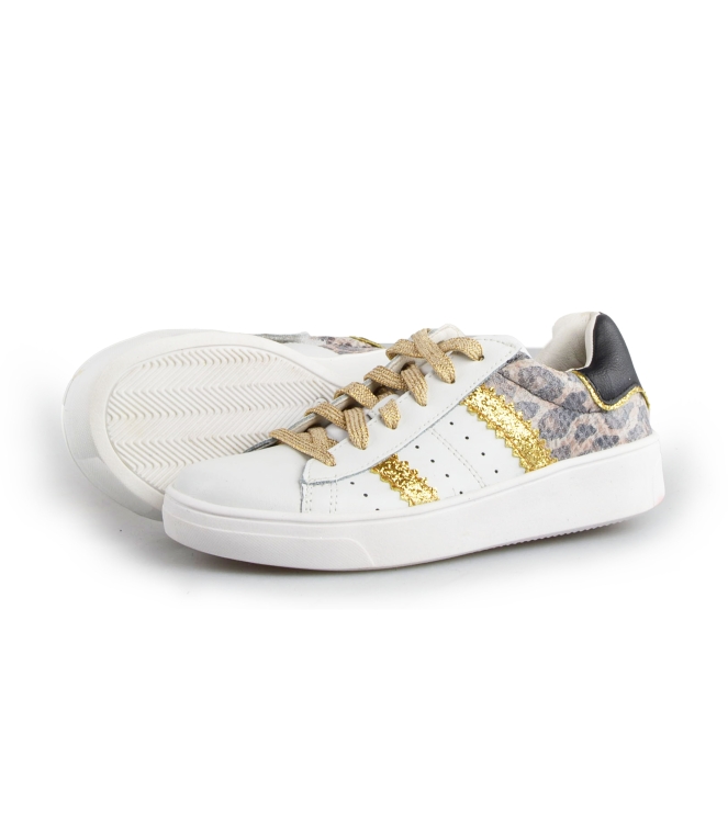 DSTRCT Sneakers