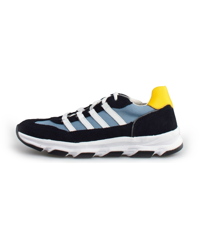 DSTRCT Sneakers