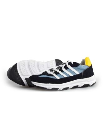 DSTRCT Sneakers