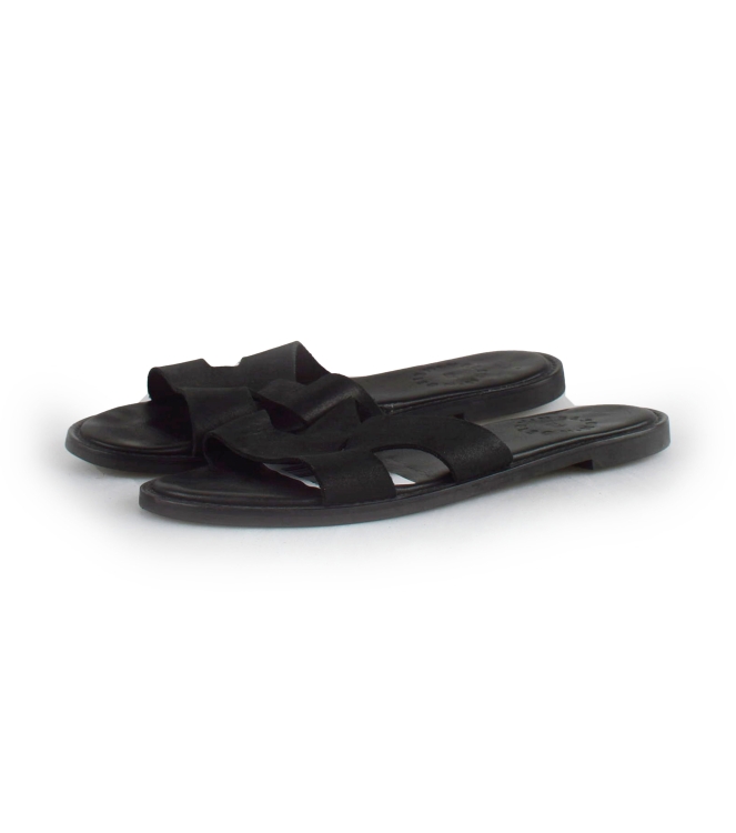 Nelson Slippers