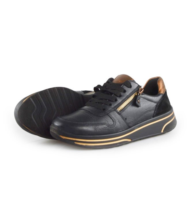 Ara Sneakers