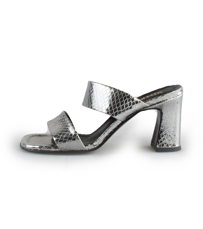 Notre-V Sandalen