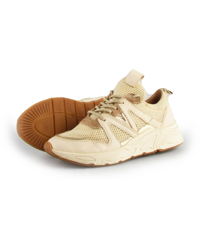 Wysh Sneakers
