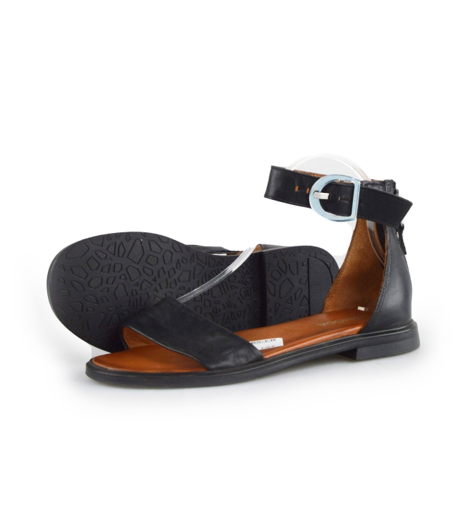 Omoda Sandalen