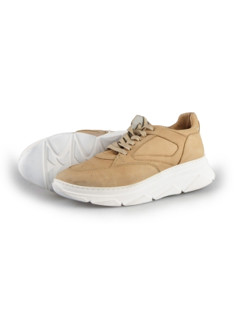 Mace Sneakers
