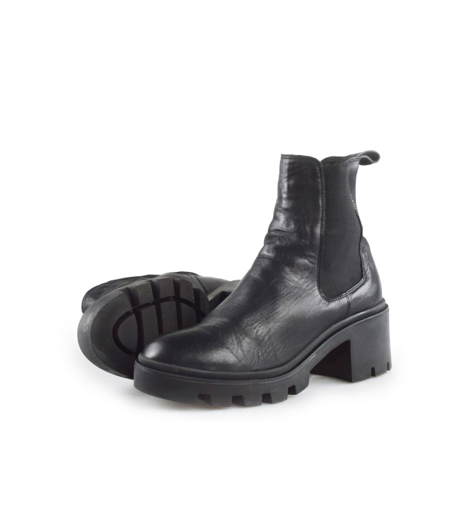 Bullboxer Chelsea boots