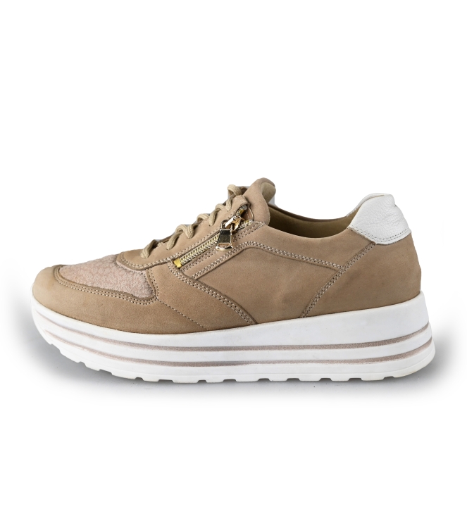 Omoda Sneakers