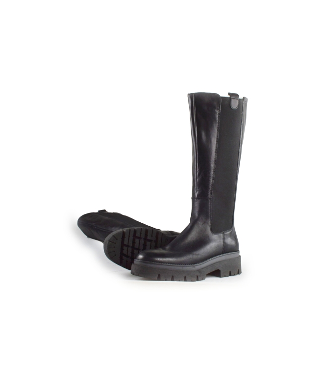 Tamaris Chelsea boots