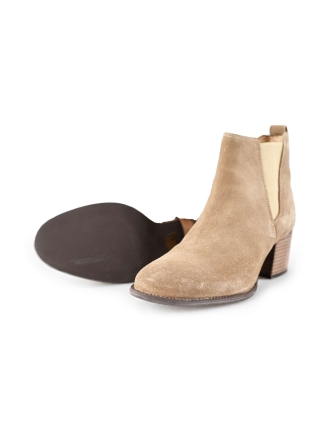 Maruti Chelsea boots