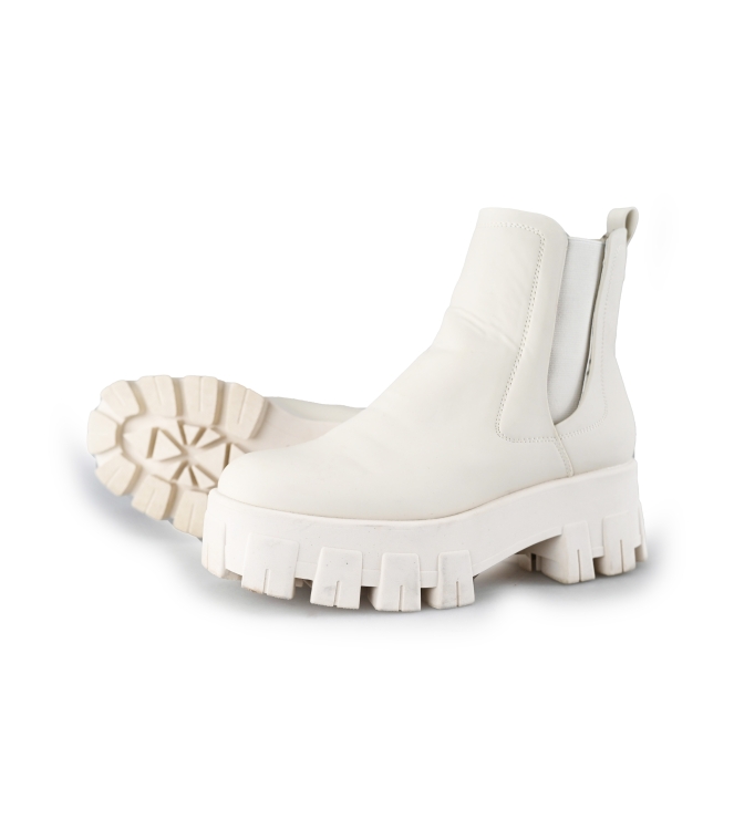 Guess Chelsea boots