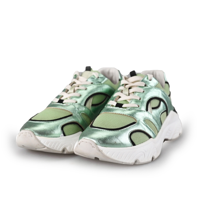Wysh Sneakers