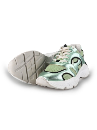 Wysh Sneakers