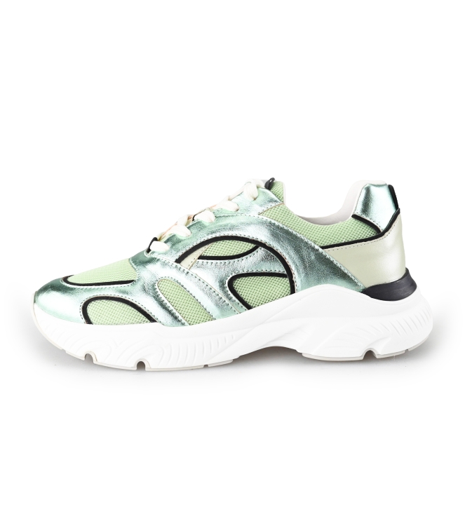 Wysh Sneakers