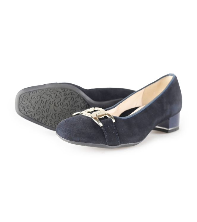 Ara Pumps