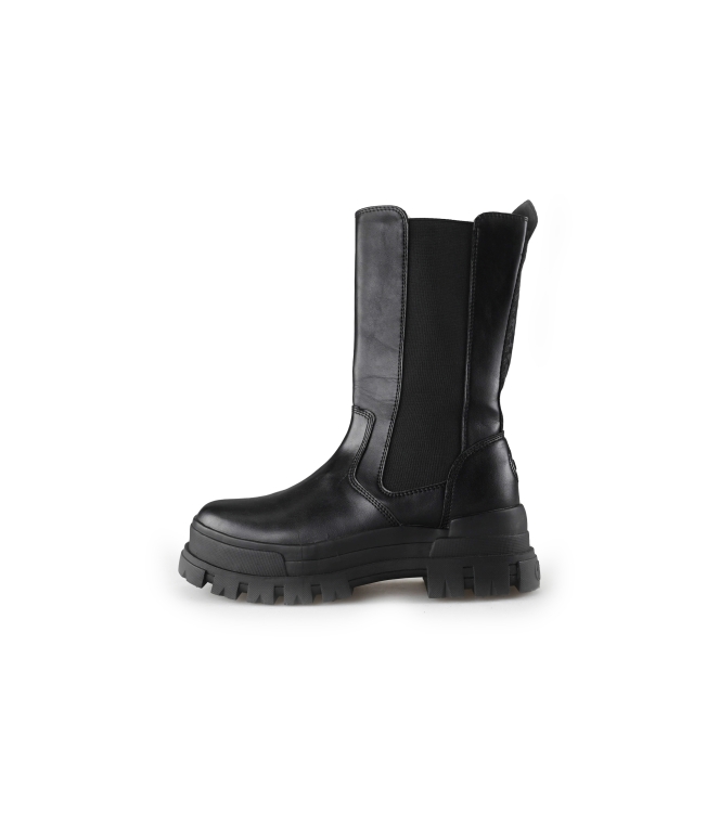Buffalo Chelsea boots