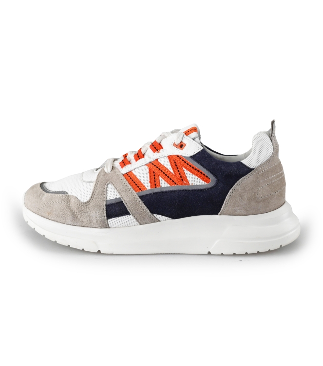 DSTRCT Sneakers